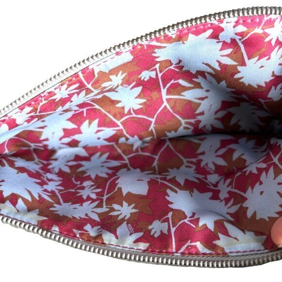 HOBO International‎ Leather Crossbody Bag Handbag Purse Tassel Silvertone EUC - Picture 9 of 15